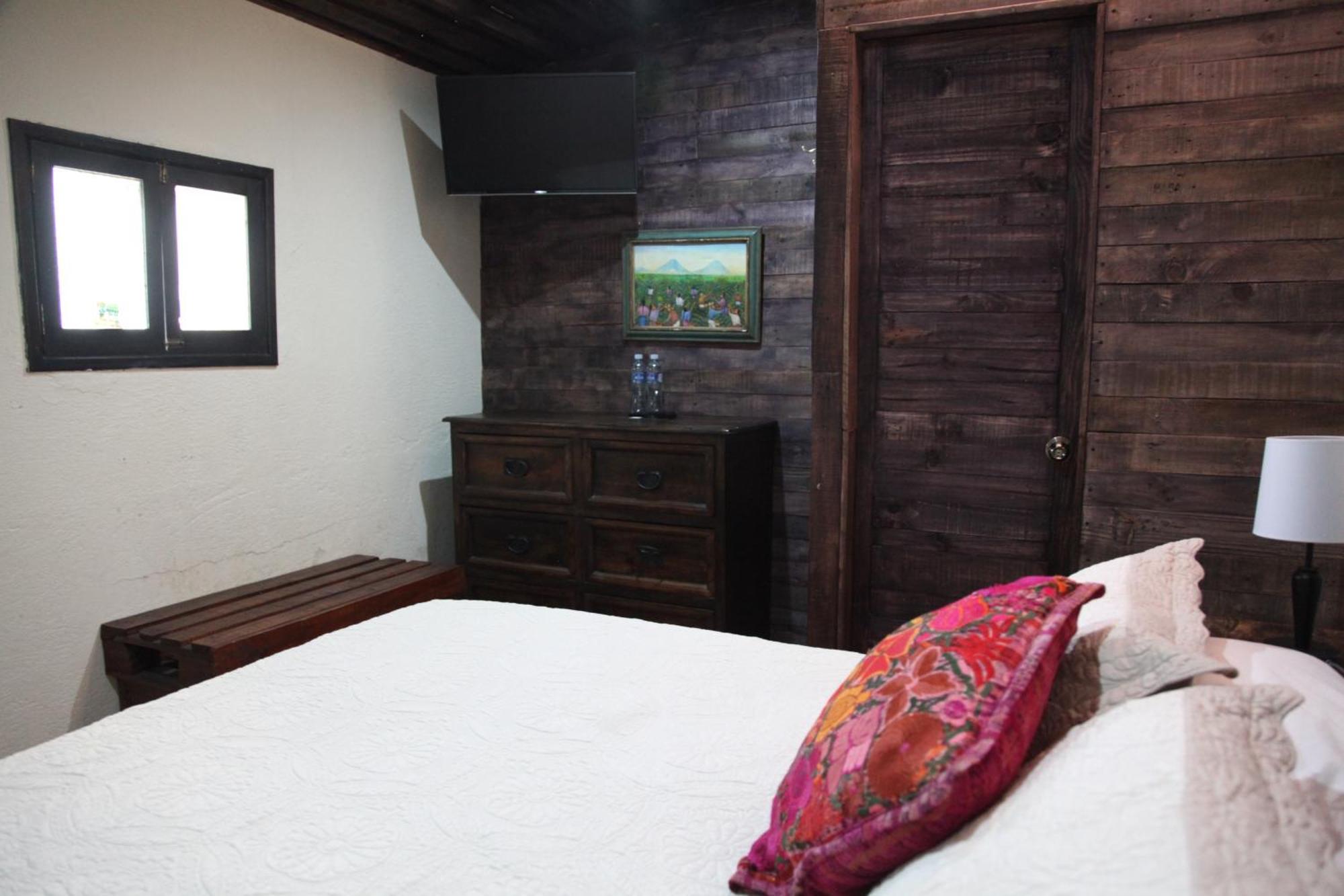 אנטיגואה גואטמלה Hostal Antigueeno מראה חיצוני תמונה