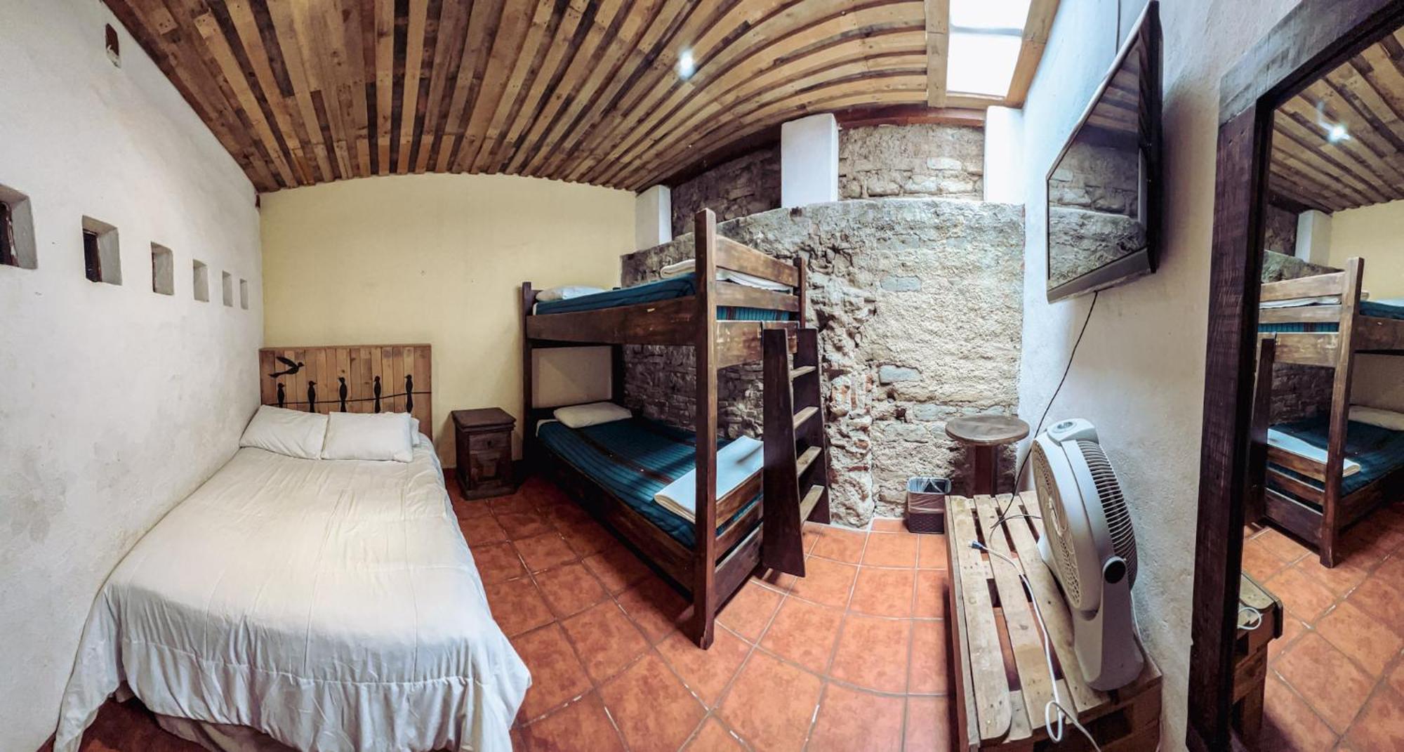 אנטיגואה גואטמלה Hostal Antigueeno מראה חיצוני תמונה