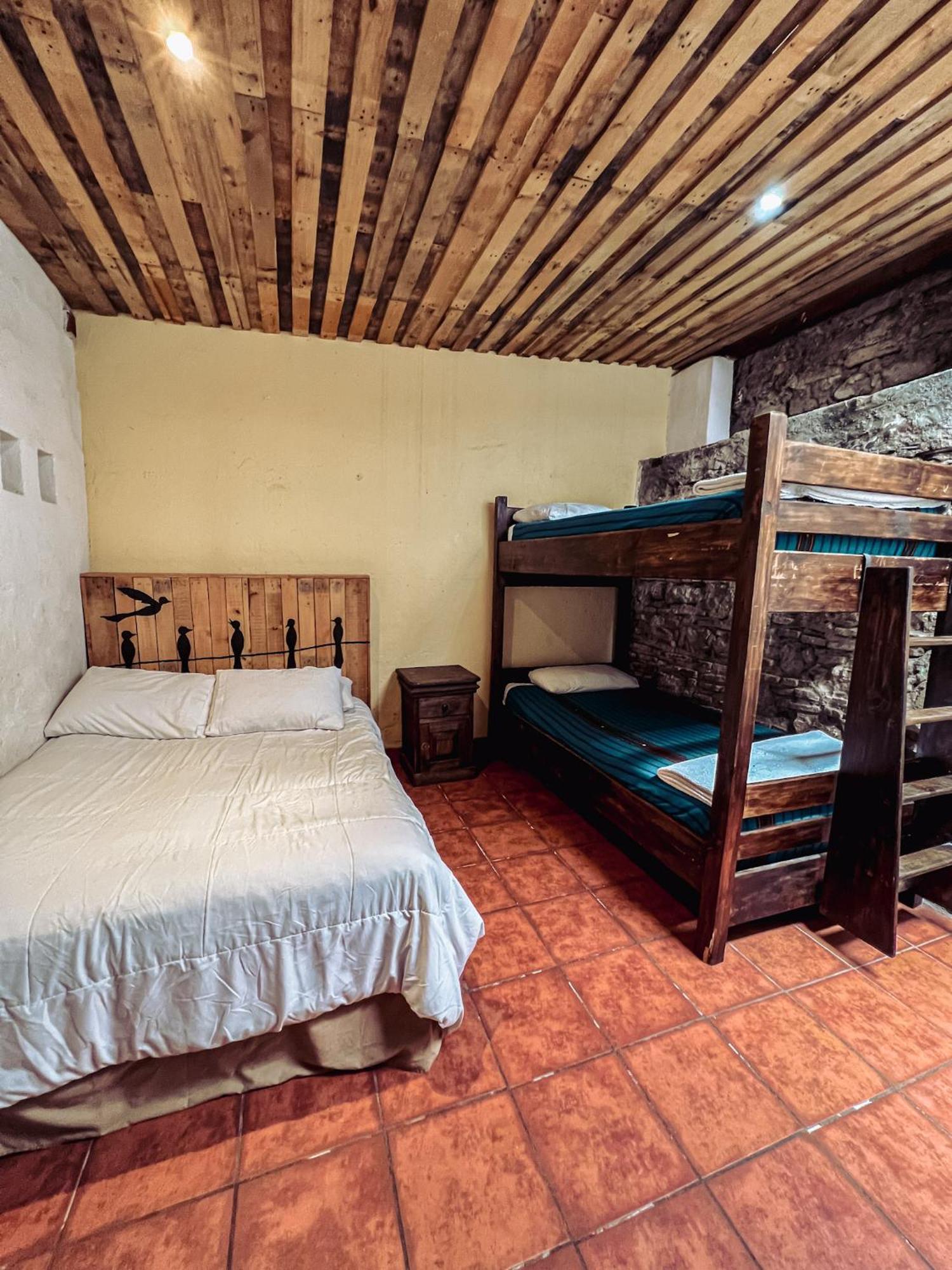 אנטיגואה גואטמלה Hostal Antigueeno מראה חיצוני תמונה