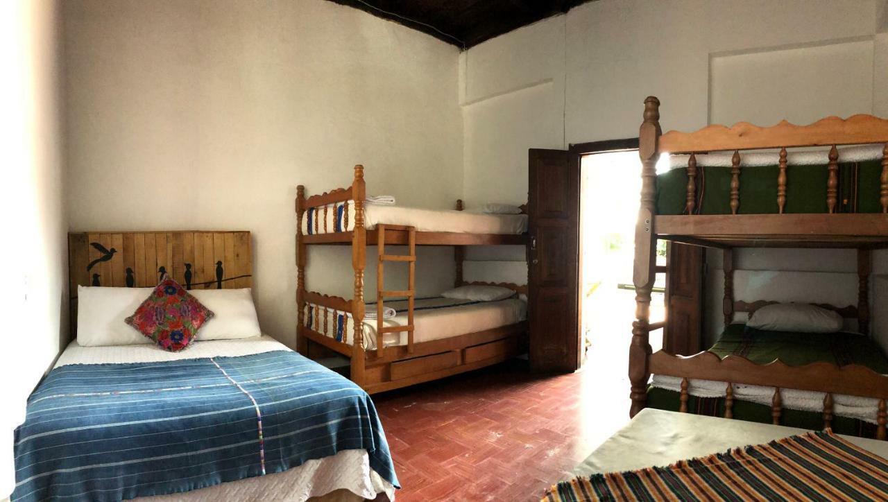 אנטיגואה גואטמלה Hostal Antigueeno מראה חיצוני תמונה